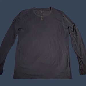 lululemon athletica Men's Dark Navy Long Sleeve Tee